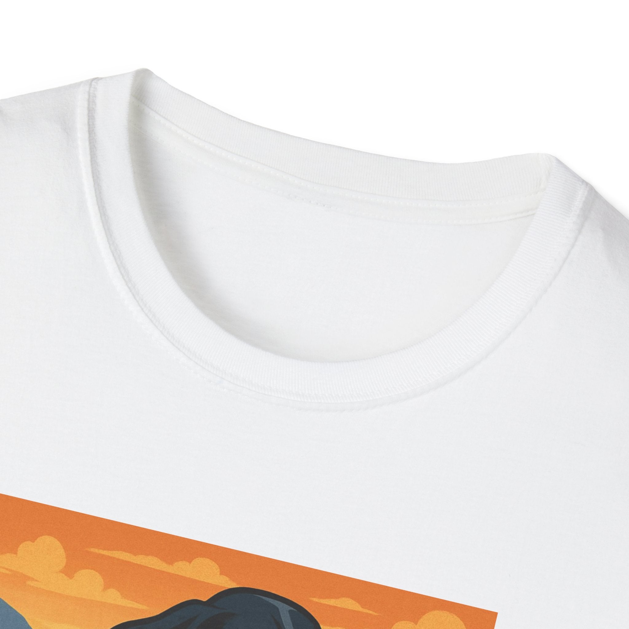 Smokey Running the Football Graphic T-Shirt | Tennessee Volunteers Hound
